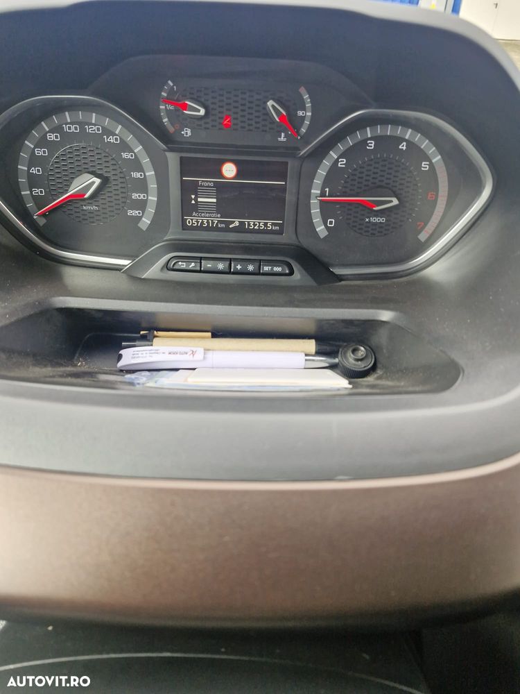 Peugeot Rifter 1.5 BlueHDI STT GT Line - 14