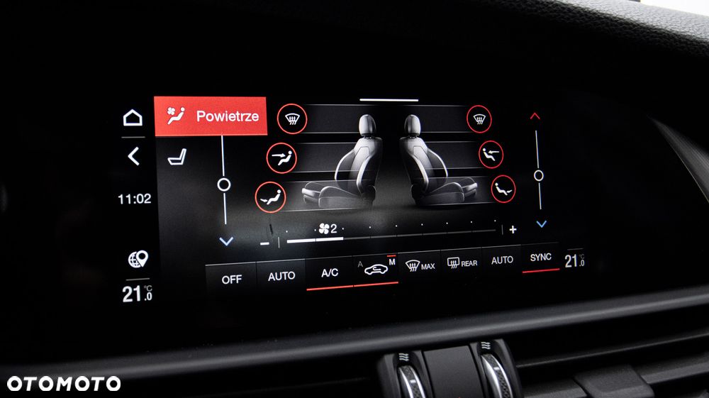 Alfa Romeo Giulia 2.0 Turbo Veloce - 31