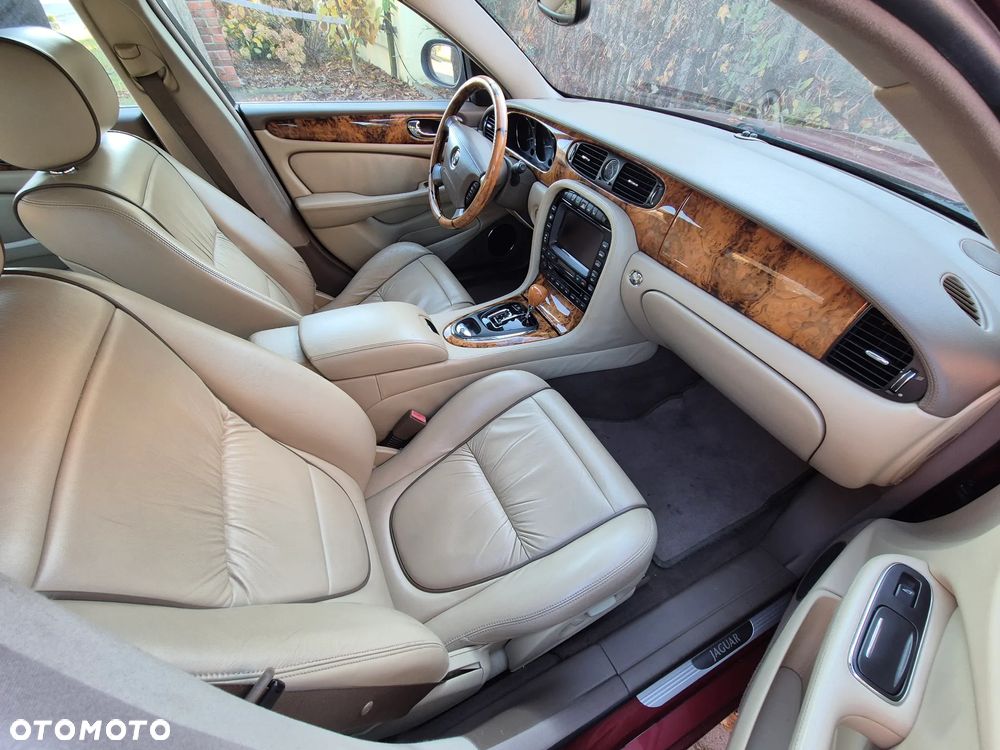 Jaguar XJ Super V8 (LWB) - 35