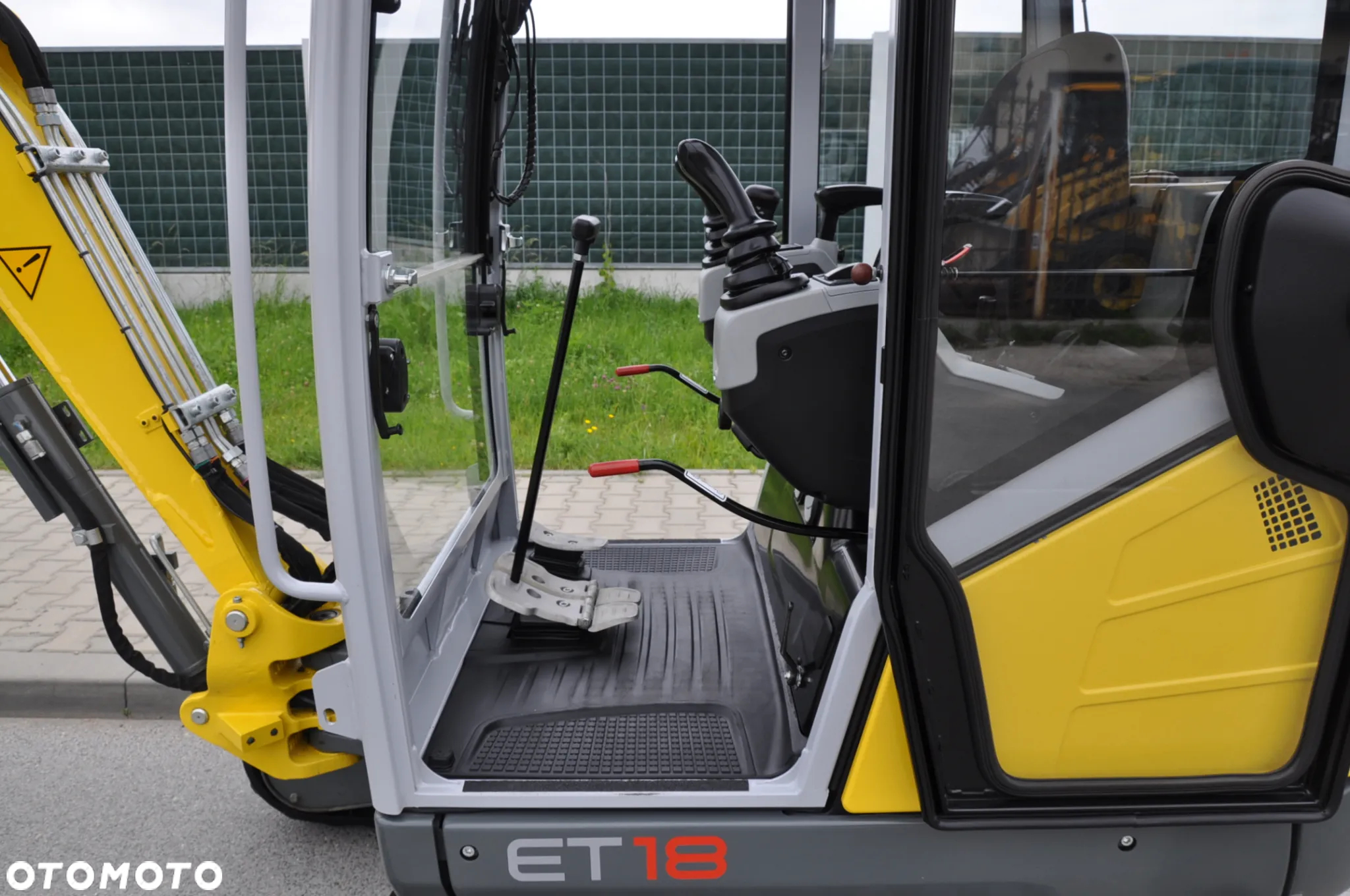 Wacker Neuson ET18 MAŁO MTG JAK NOWA!!! ŁYŻKA SKARPOWA HYDRAULICZNA WYJŚCIA HYDRAULICZNE - 10