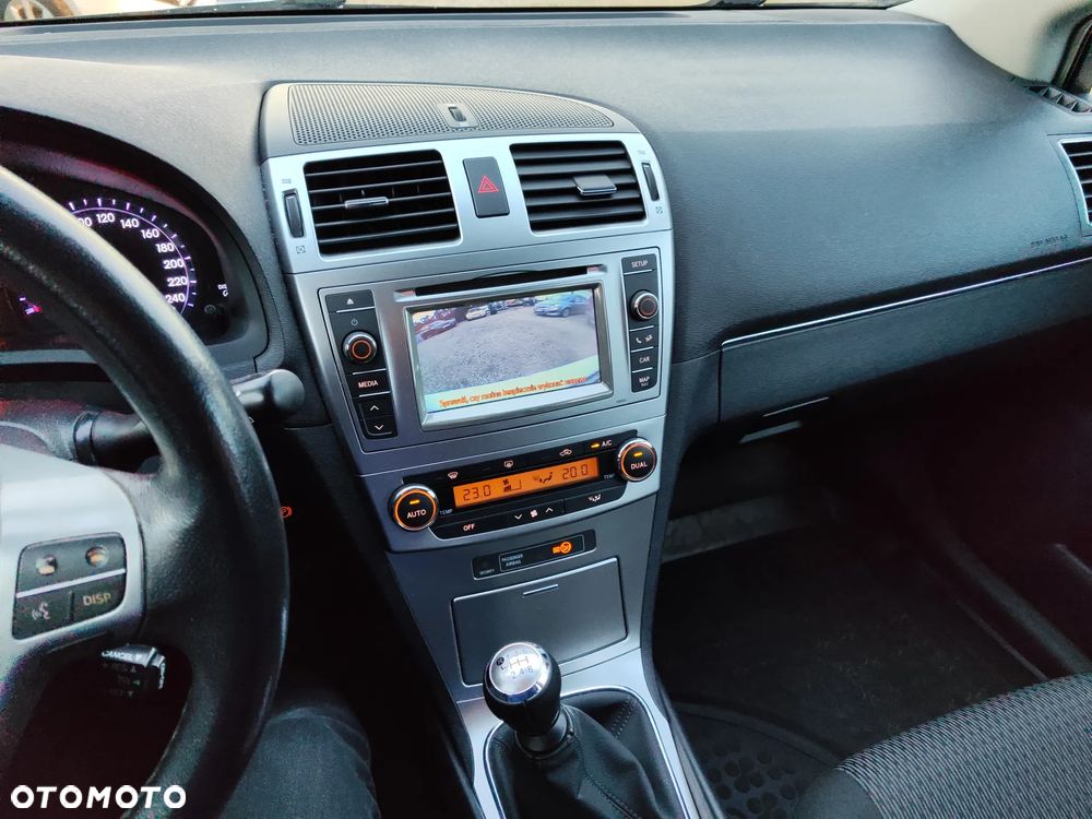 Toyota Avensis 2.2 D-4D Business Edition - 18