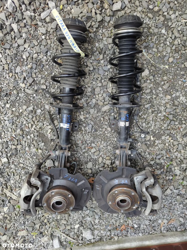 Suzuki Vitara 1.4T Hybryd 4x4 k14D ZAWIESZENIE PRZÓD prawe lewe