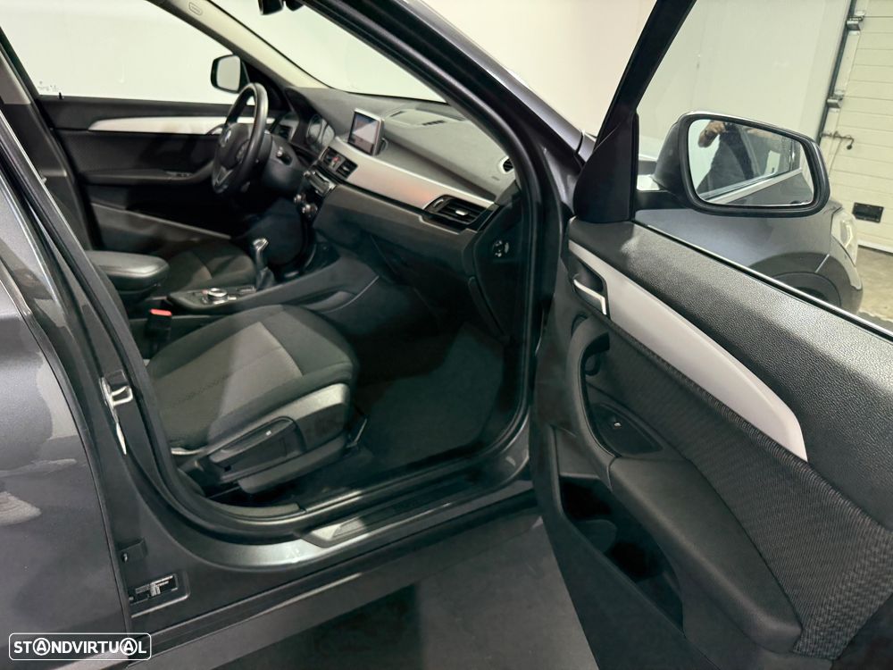 BMW X1 16 d sDrive Line Sport - 19