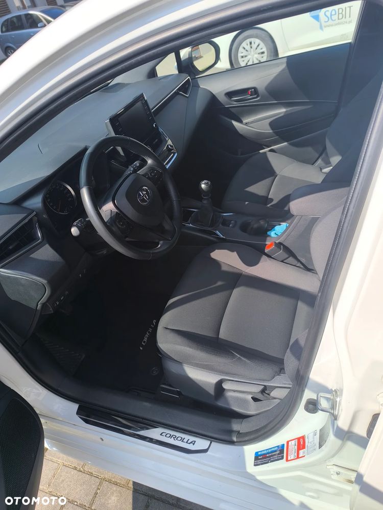 Toyota Corolla 1.2 T Active - 9