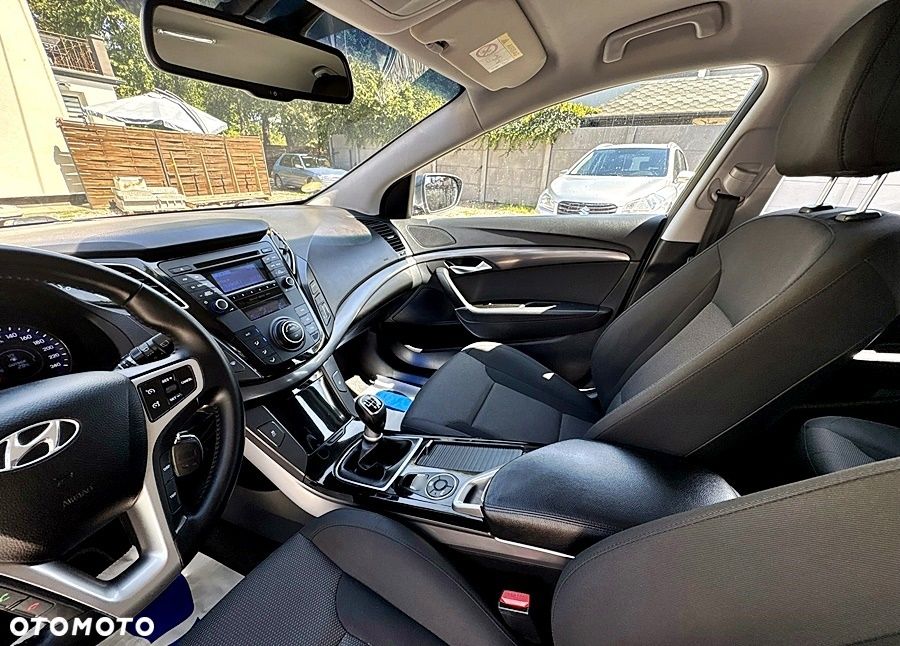 Hyundai i40 Kombi blue 1.7 CRDi Premium - 14