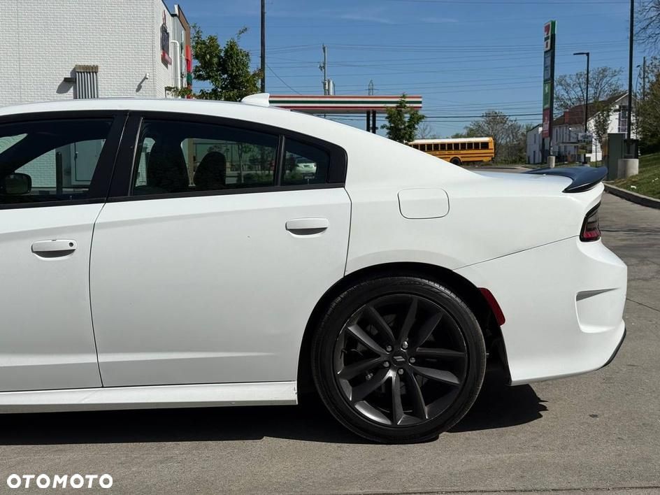 Dodge Charger - 3