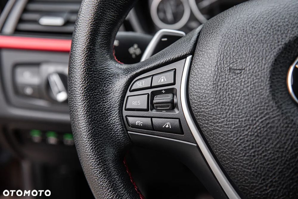 BMW 3GT 320d xDrive Sport Line - 22