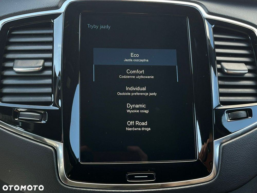 Volvo XC 90 - 28