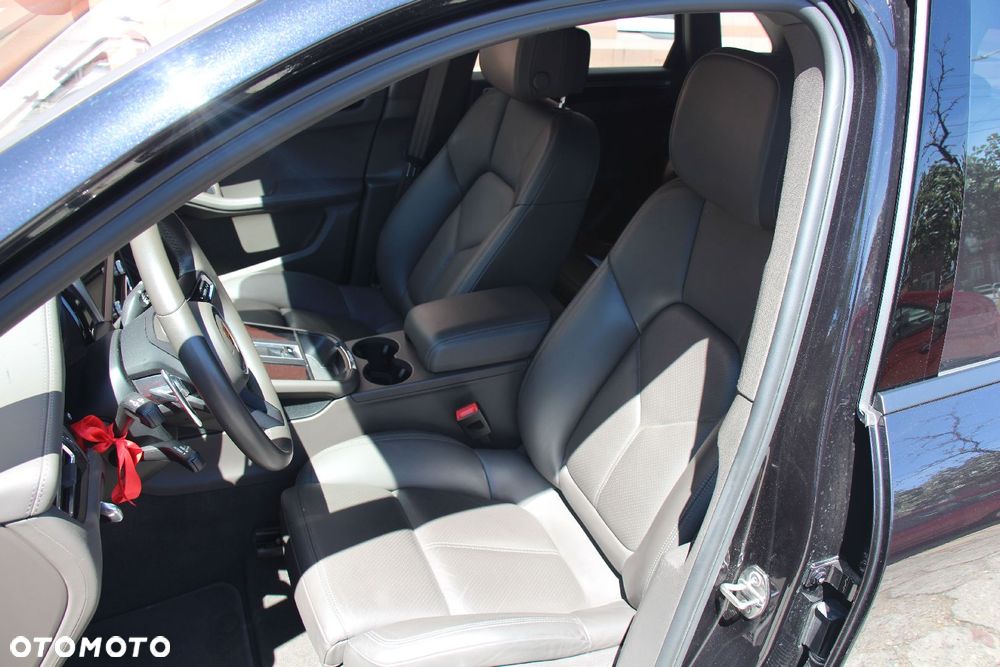 Porsche Macan Standard - 9