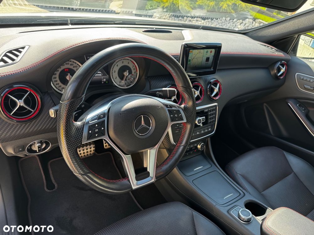 Mercedes-Benz Klasa A 250 4-Matic Sport - 24
