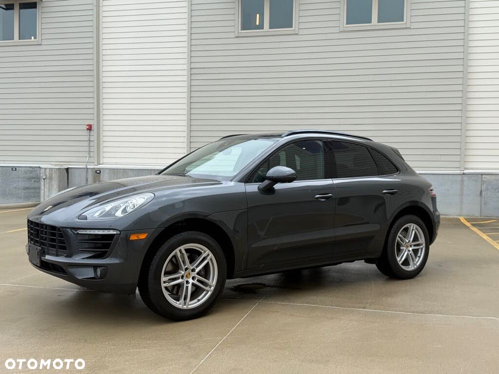 Porsche Macan Standard - 2
