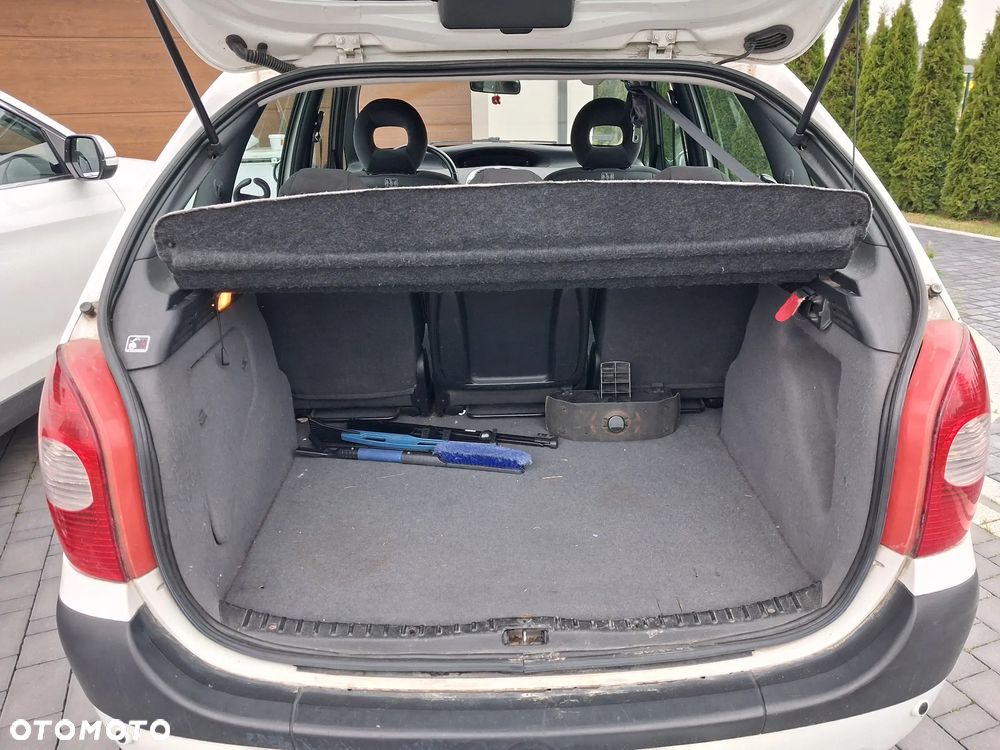 Citroën Xsara Picasso 1.6 HDI FAP Confort - 11