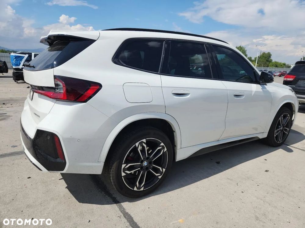 BMW X1 - 4