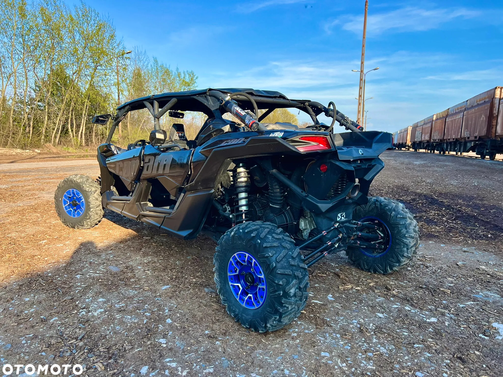 Can-Am Maverick - 7