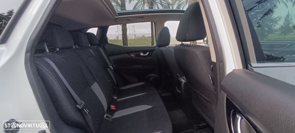 Nissan Qashqai 1.5 dCi Tekna Premium S - 18