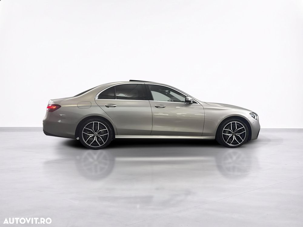 Mercedes-Benz E - 7