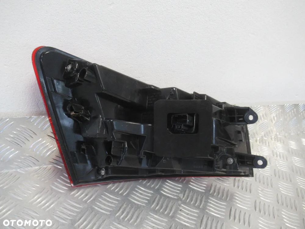 LAMPA TYŁ TYLNA PRAWA SKODA SUPERB III 3 LIFT KOMBI 3V9 2019- - 17