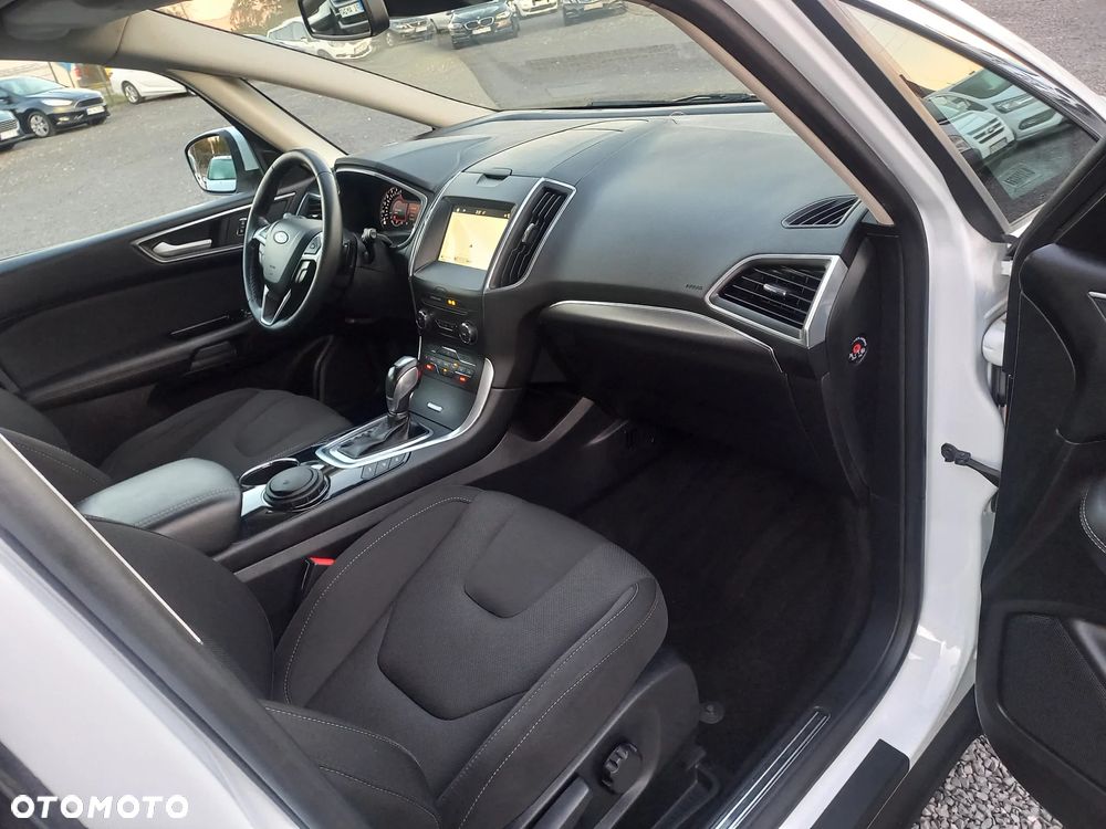 Ford Mondeo 2.0 TDCi Titanium PowerShift - 18