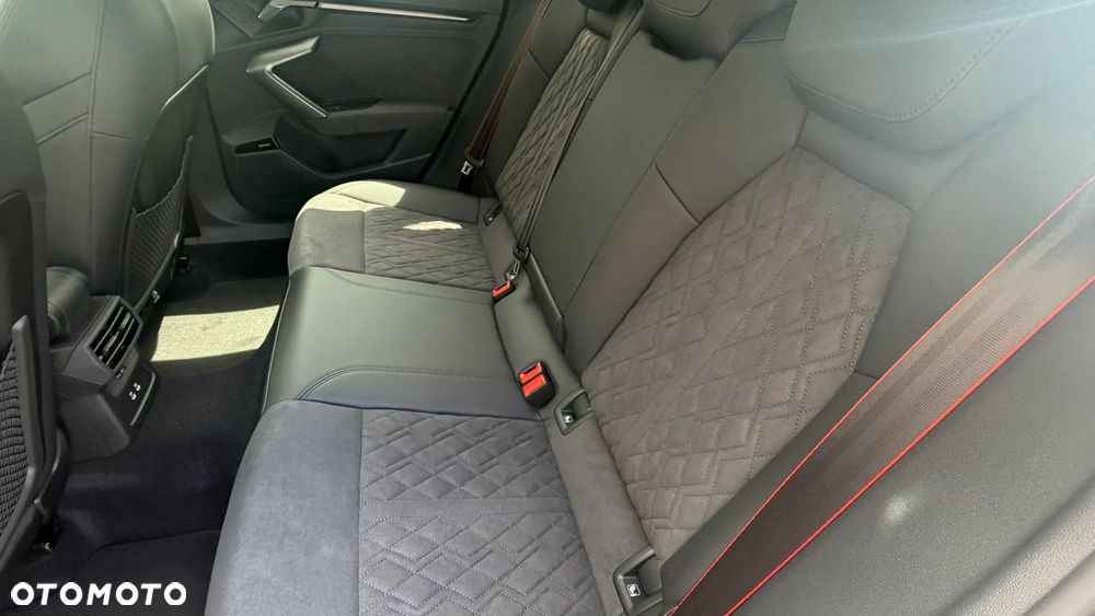 Audi RS3 Sportback - 20