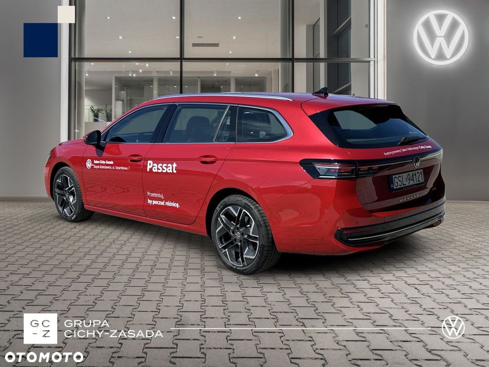 Volkswagen Passat - 4