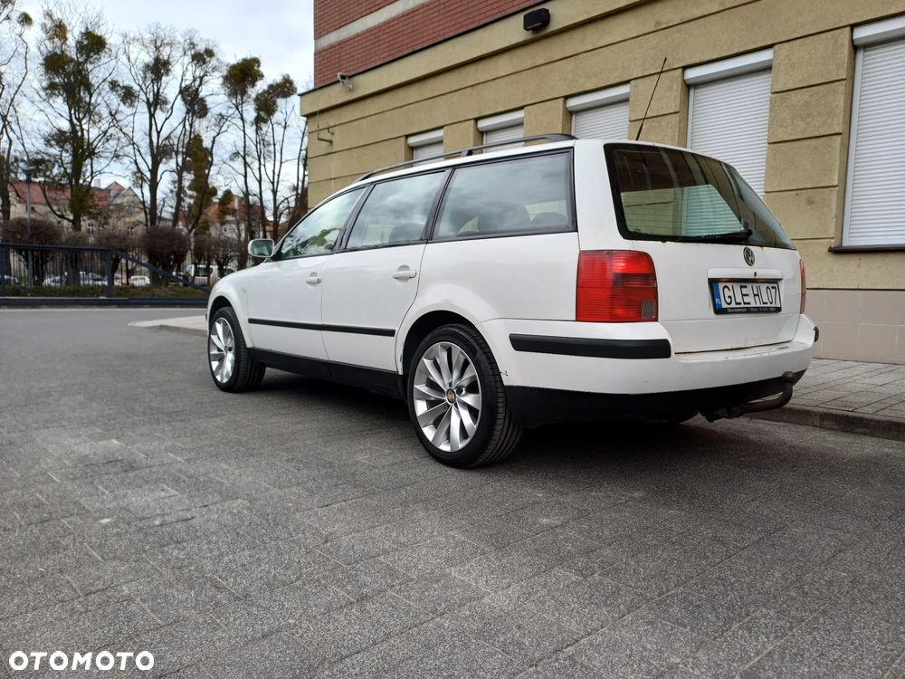 Volkswagen Passat - 6