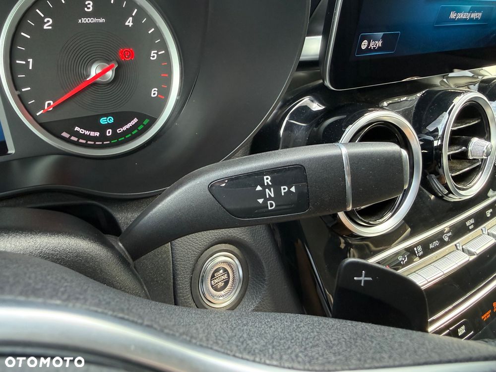 Mercedes-Benz GLC 300 de 4Matic 9G-TRONIC - 26