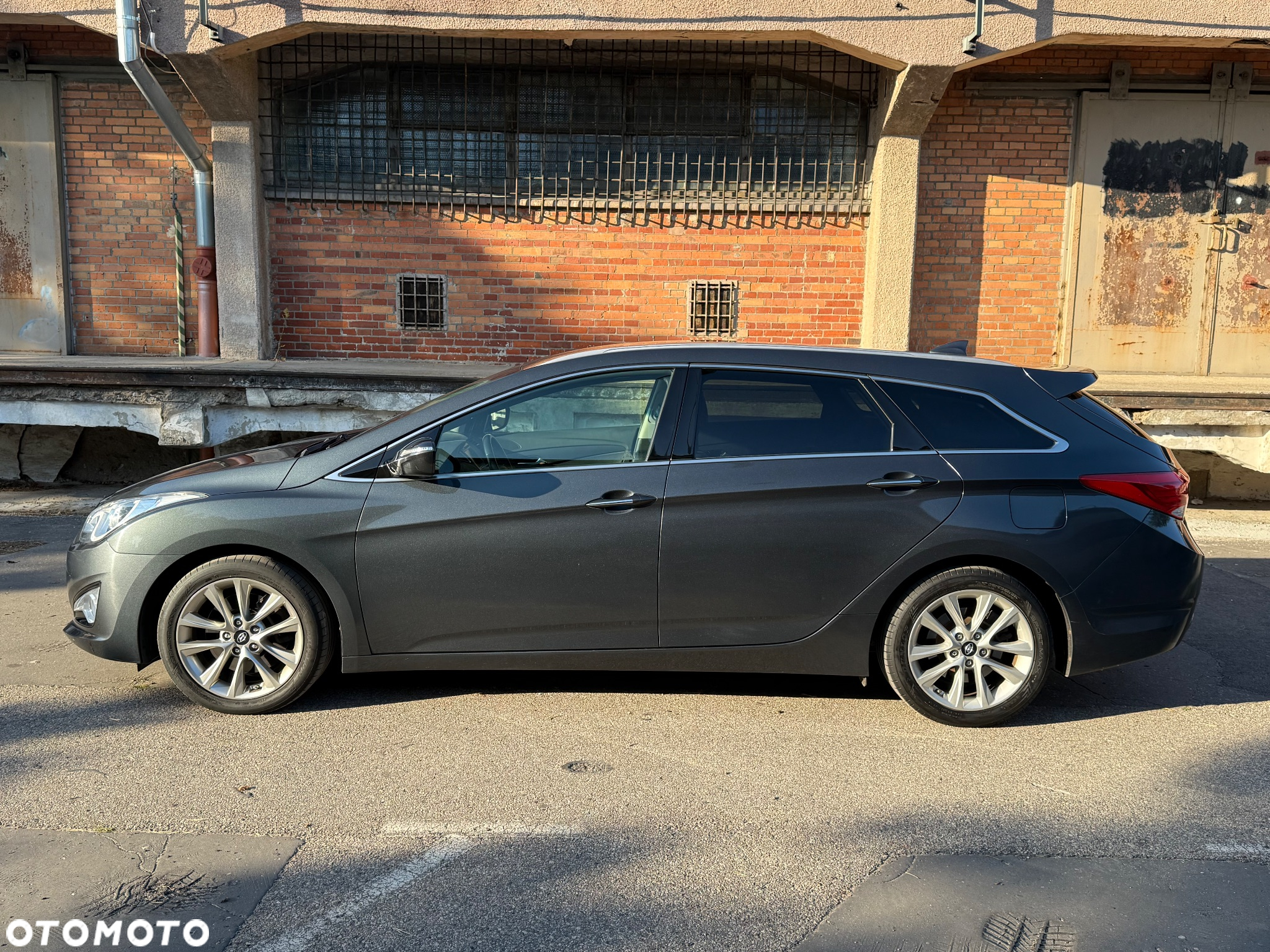Hyundai i40 Kombi 1.7 CRDi Premium - 4