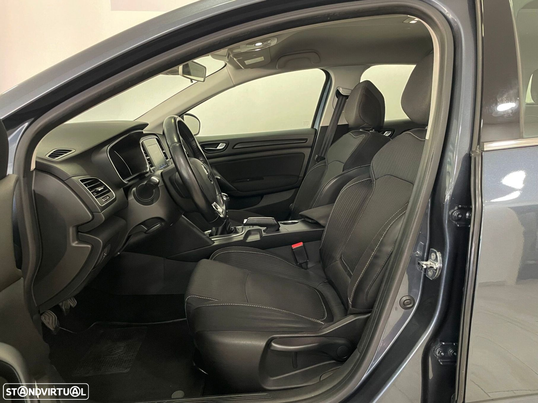 Renault Mégane Sport Tourer 1.5 dCi Dynamique S SS - 4