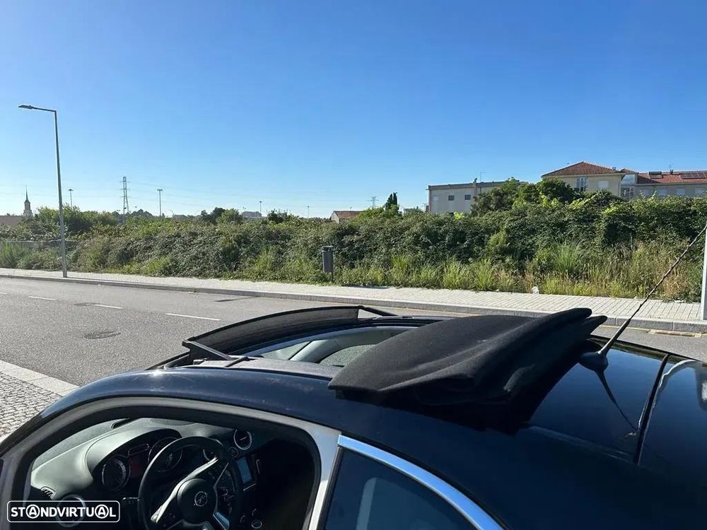 Opel Adam 1.0 T Rocks - 12