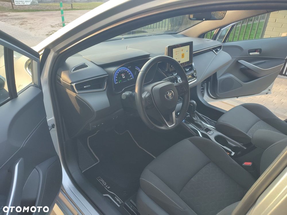Toyota Corolla 1.8 Hybrid Executive - 7