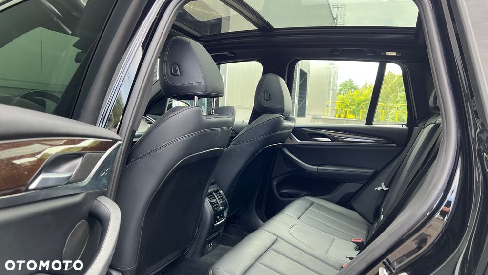 BMW X3 xDrive30i GPF xLine sport - 19