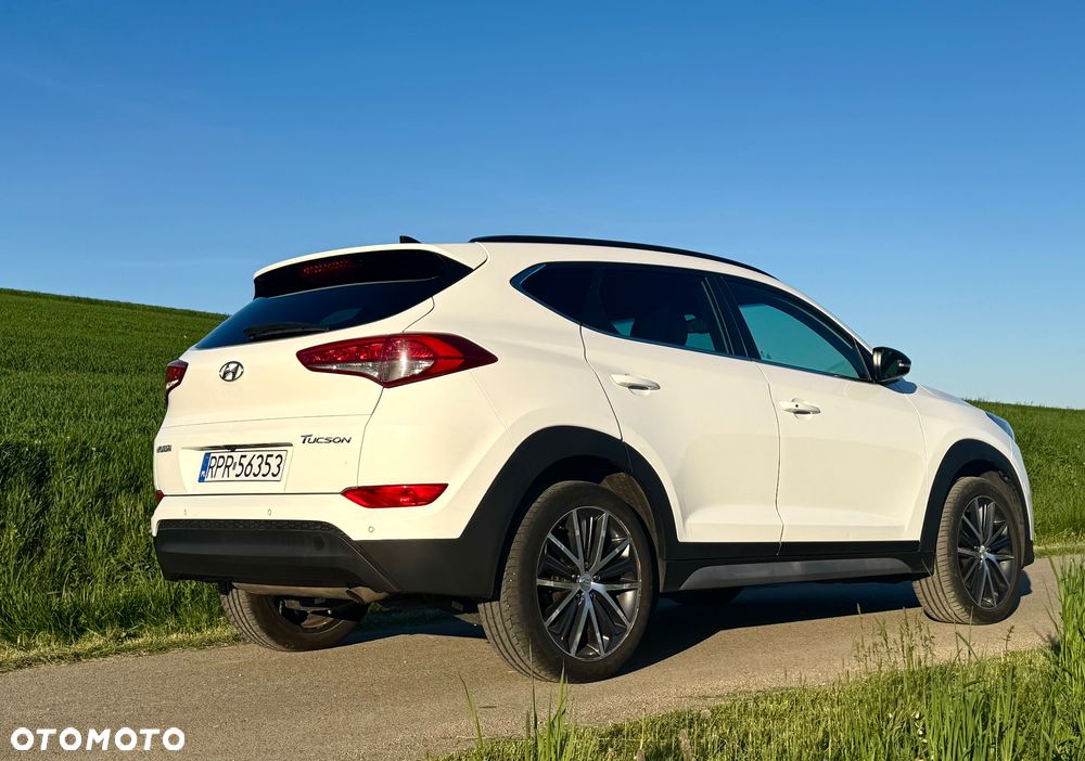 Hyundai Tucson blue 1.7 CRDi 2WD Advantage - 5
