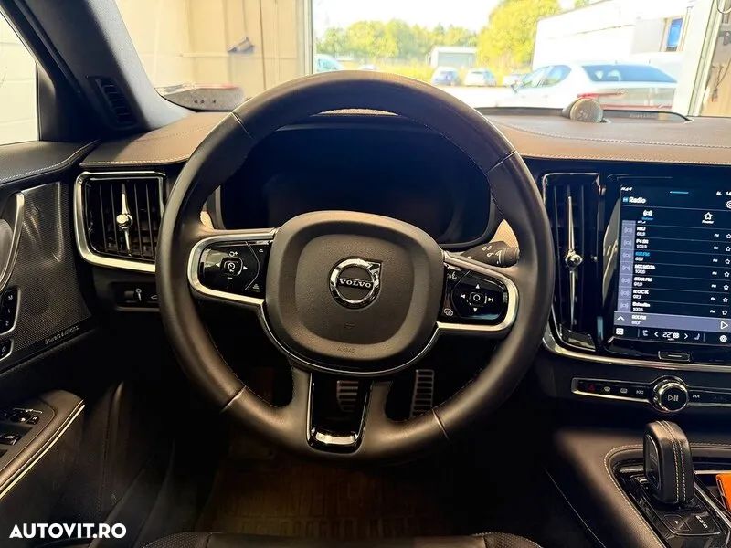 Volvo S90 T8 Recharge AWD Geartronic RDesign - 20