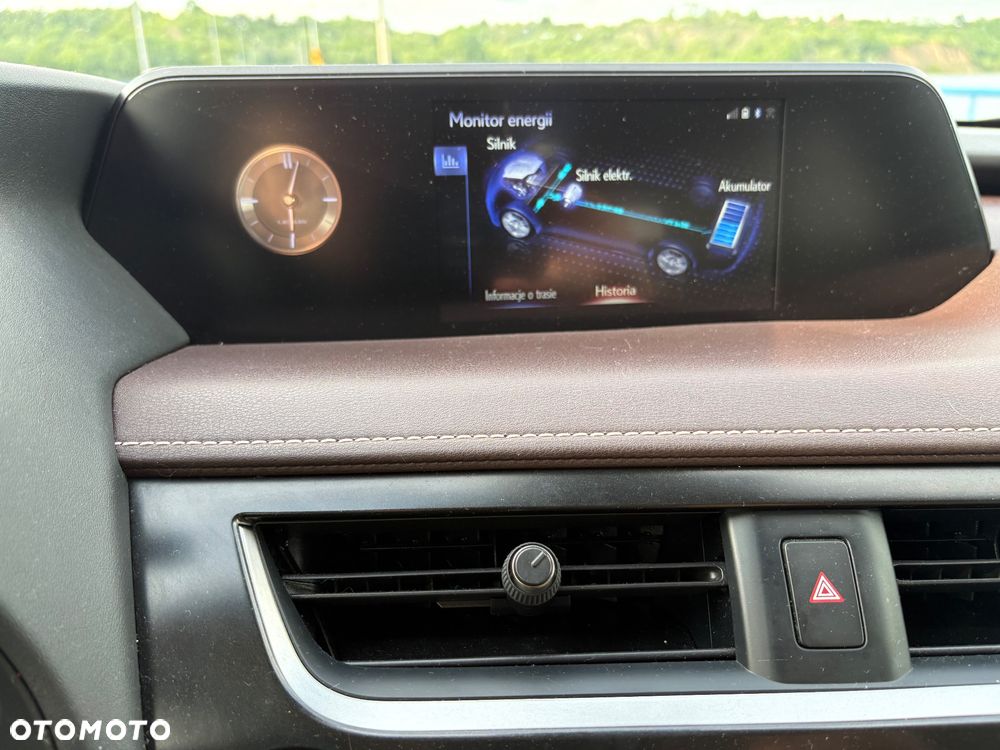Lexus UX 250h GPF Business Edition 2WD - 10