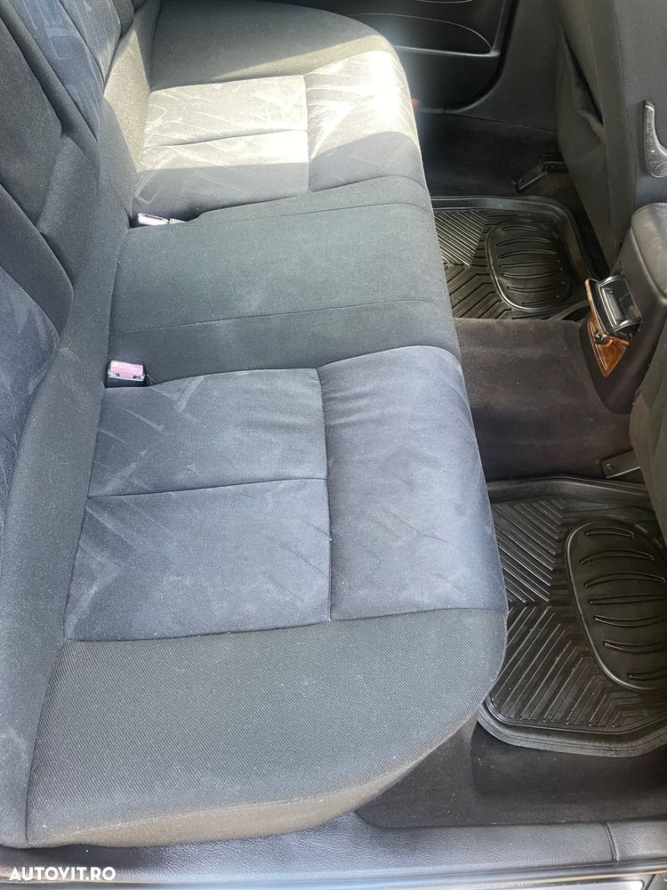 Peugeot 607 2.2HDI Pack - 21