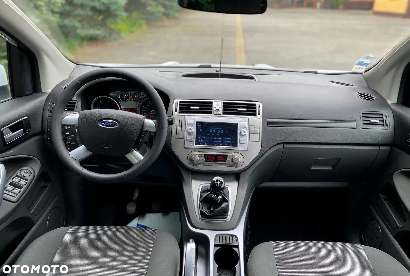 Ford Kuga - 26