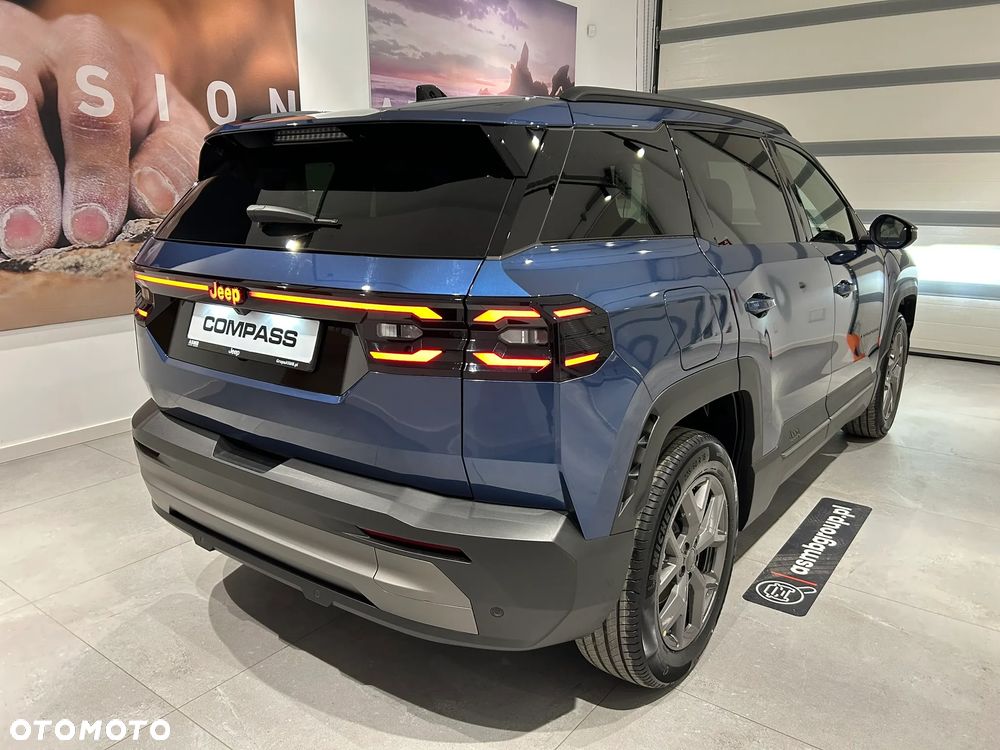 Jeep Compass 1.2 T3 mHEV First Edition FWD DCT - 8