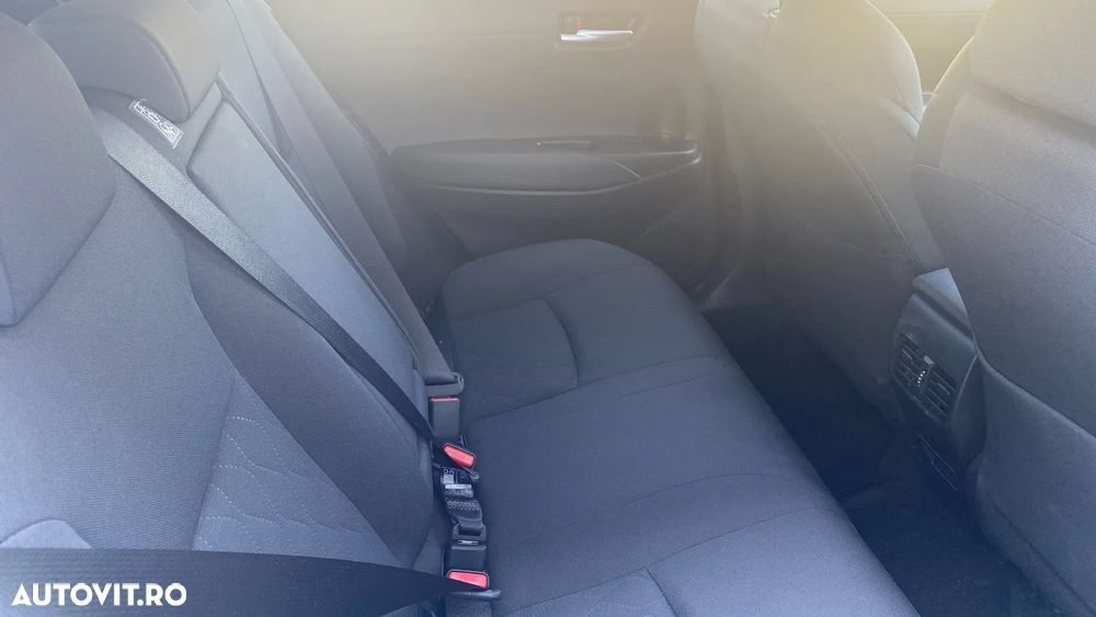 Toyota Corolla Cross - 7