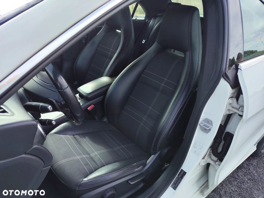 Mercedes-Benz CLA - 9
