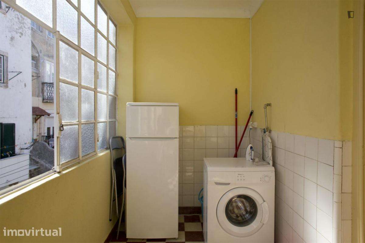 Quarto - localizado em Bairro Alto Lisbon - Grande imagem: 4/11