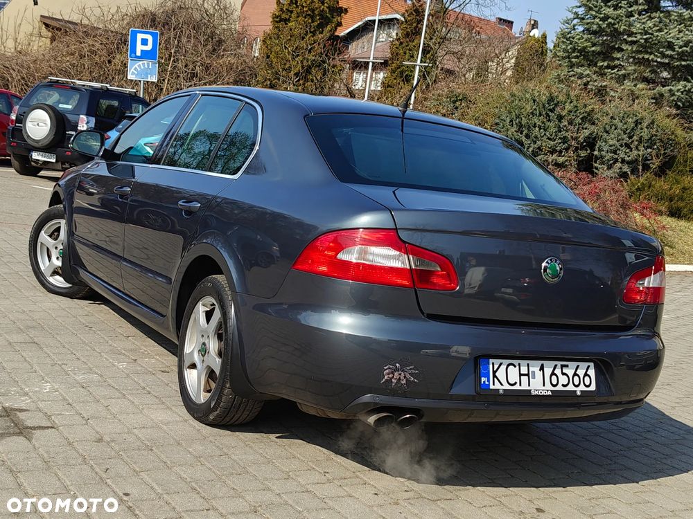 Skoda Superb - 2