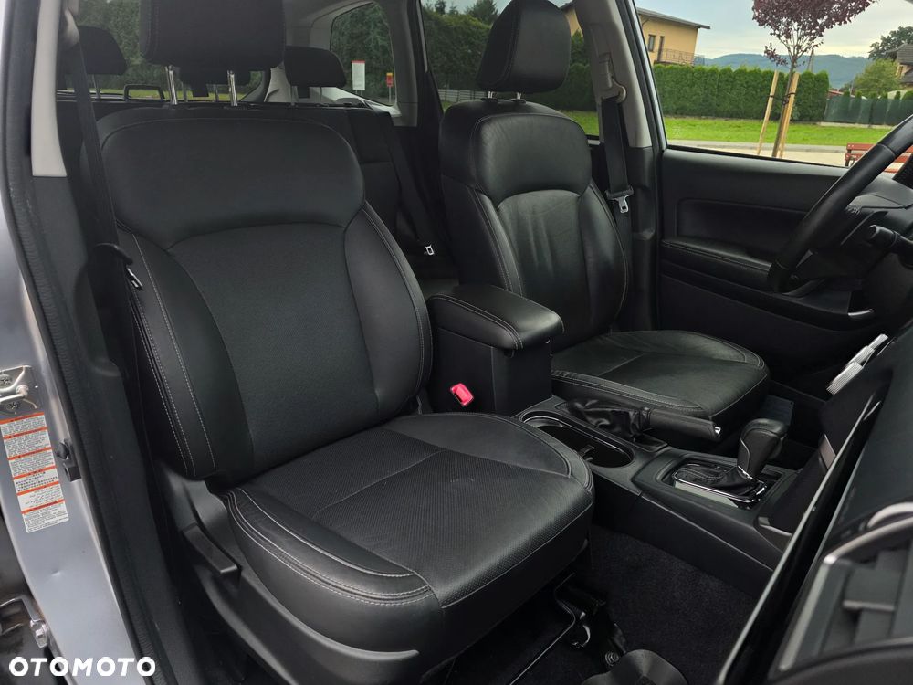 Subaru Forester 2.0 XT Platinum Lineartronic - 23