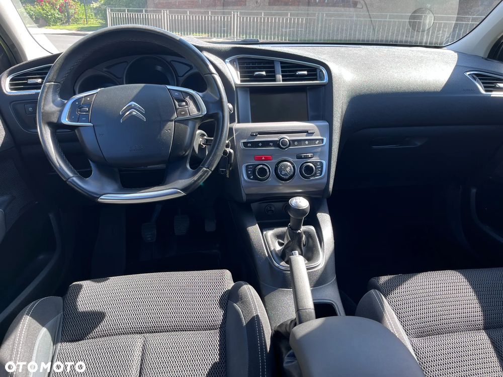 Citroën C4 BlueHDi 100 Business Class - 25