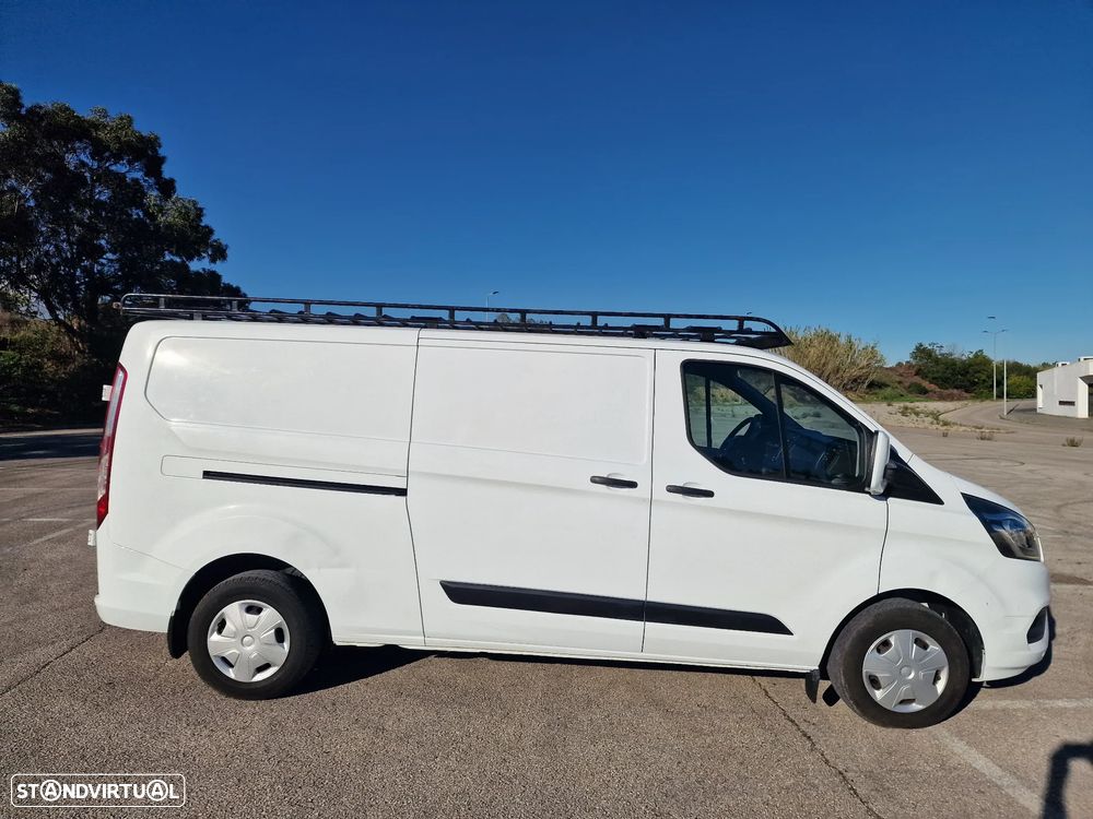 Ford e-Transit Custom - 7
