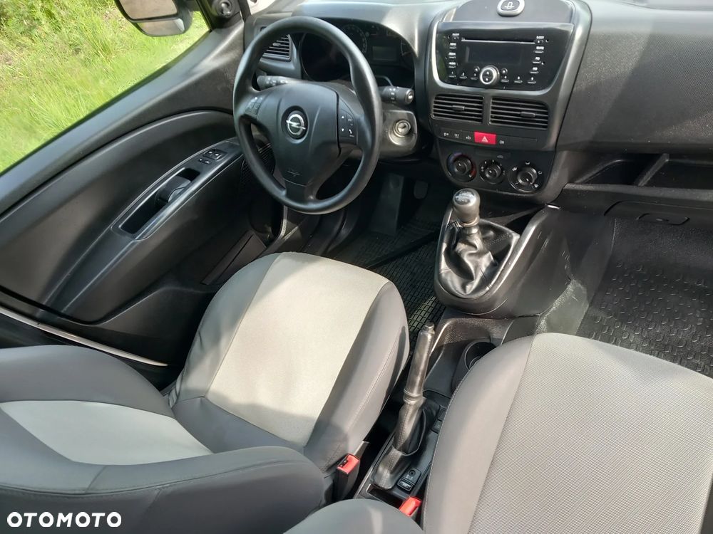 Opel Combo - 30