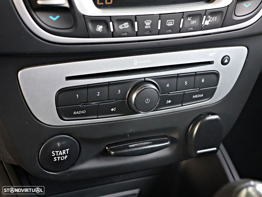 Renault Mégane Sport Tourer 1.5 dCi Dynamique CO2 Champion - 43