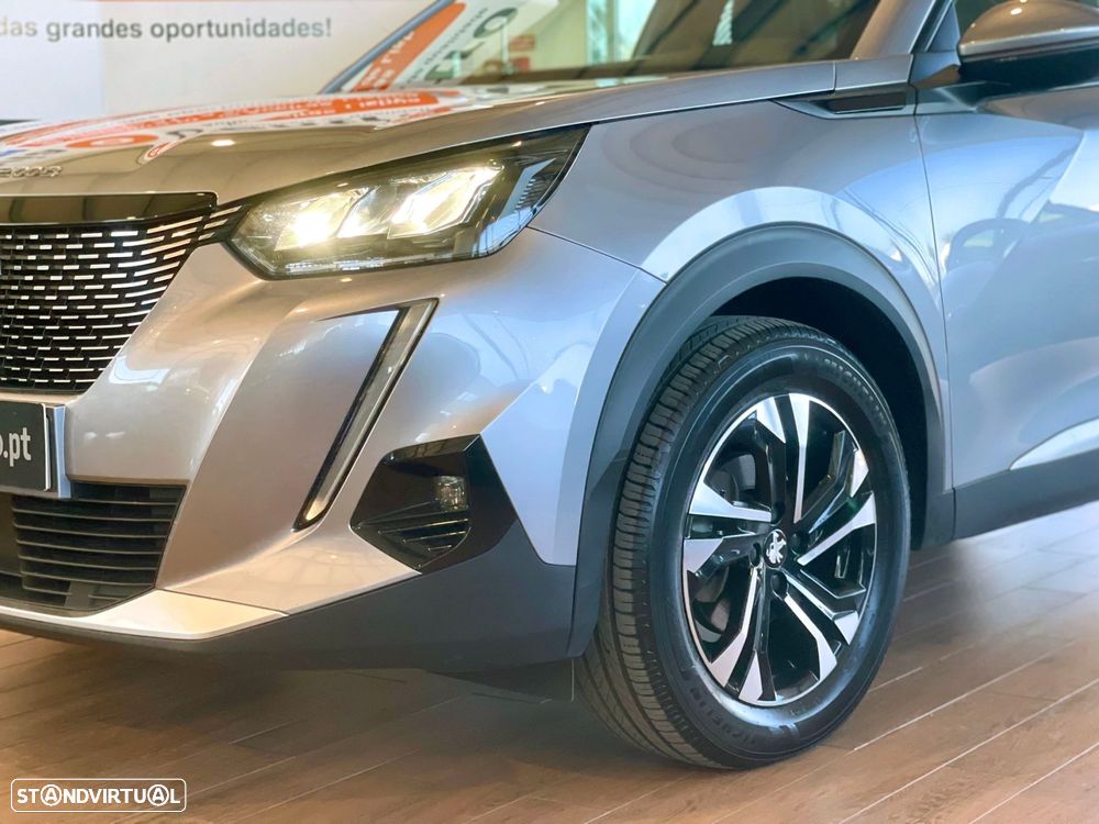 Peugeot 2008 1.2 PureTech Allure - 6