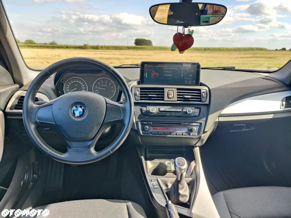 BMW Seria 1 116i - 14