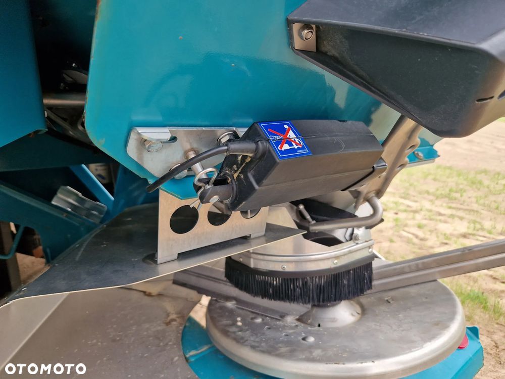 Sulky Rozsiewacz do nawozów  X50+ Lemken Waga - 19