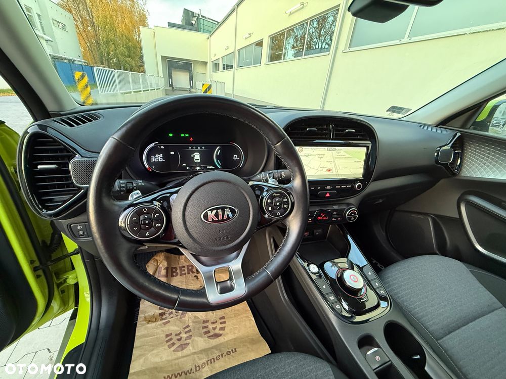 Kia Soul e-Soul 64kWh L - 38